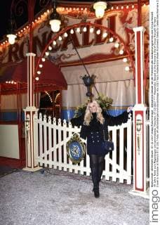 Alessandra Geissel at the Premiere the of Circus Roncalli 40 Years travel to Rainbow at Munich 07 10 2017 Foto:xP.xSchönbergerx xFuturexImage
