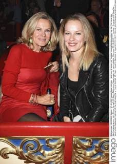 Andrea l Arronge with Daughter Jessica Reichenberger Wallner at the Premiere the of Circus Roncalli 40 Years travel to Rainbow at Munich 07 10 2017 Foto:xP.xSchönbergerx xFuturexImage