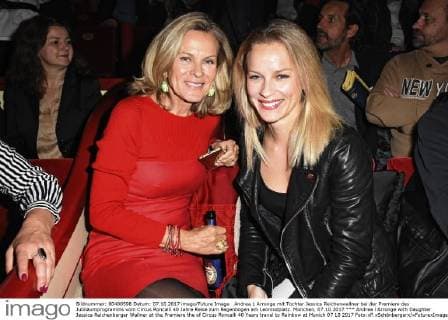 Andrea l Arronge with Daughter Jessica Reichenberger Wallner at the Premiere the of Circus Roncalli 40 Years travel to Rainbow at Munich 07 10 2017 Foto:xP.xSchönbergerx xFuturexImage