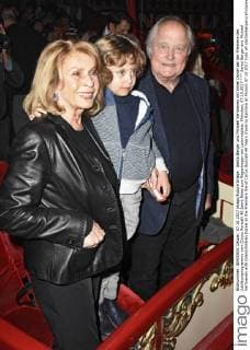 Senta Berger and Michael Verhoeven with Grandchildren Daniel at the Premiere the of Circus Roncalli 40 Years travel to Rainbow at Munich 07 10 2017 Foto:xP.xSchönbergerx xFuturexImage