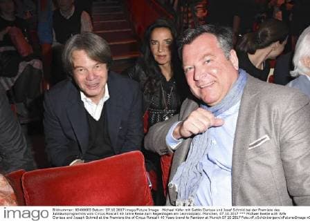 Michael Beetle with Wife Clarissa and Joseph Schmid at the Premiere the of Circus Roncalli 40 Years travel to Rainbow at Munich 07 10 2017 Foto:xP.xSchönbergerx xFuturexImage