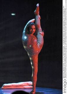 Lili Paul at the Premiere the of Circus Roncalli 40 Years travel to Rainbow at Munich 07 10 2017 Foto:xP.xSchönbergerx xFuturexImage