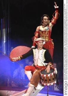 Duo at the Premiere the of Circus Roncalli 40 Years travel to Rainbow at Munich 07 10 2017 Foto:xP.xSchönbergerx xFuturexImage