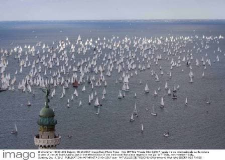 foto IPP Nini Trieste 08 10 2017 regata velica internazionale La Barcolana A view of the sail boats taking part in the 49nd edition of the traditional Barcolana regatta in the gulf of Trieste, north-eastern Italy, Sunday, Oct. 8, 2017.  0