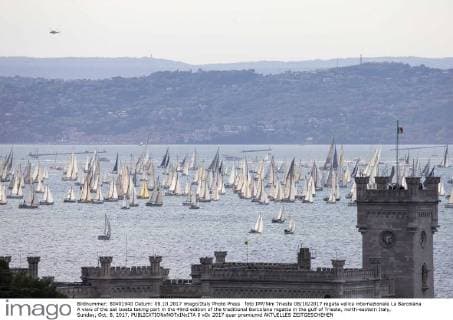 foto IPP Nini Trieste 08 10 2017 regata velica internazionale La Barcolana A view of the sail boats taking part in the 49nd edition of the traditional Barcolana regatta in the gulf of Trieste, north-eastern Italy, Sunday, Oct. 8, 2017.  0