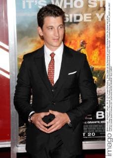 Miles Teller at the Premiere of Columbia Pictures Only The Brave held at the Regency Village Theatre in Westwood, CA, October 8, 2017.  Copyright: xJosephxMartinezx 33447_046JM
