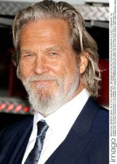 Jeff Bridges at the Only The brave Film Premiere at 8 10 2017 in Westwood Los Angeles Only The brave Film premiere in Los Angeles 2017