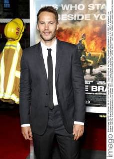 Taylor Kitsch at the Only The brave Film Premiere at 8 10 2017 in Westwood Los Angeles Only The brave Film premiere in Los Angeles 2017