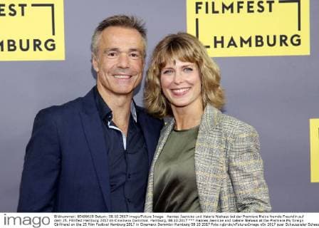 Hannes Jaenicke and Valerie Niehaus at the Premiere My foreign Girlfriend on the 25 Film Festival Hamburg 2017 in Cinemaxx Dammtor Hamburg 08 10 2017 Foto:xgbrcix xFuturexImage