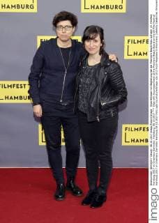Eliza with Accompaniment at the Premiere Beach Board on the 25 Film Festival Hamburg 2017 in Cinemaxx Dammtor Hamburg 08 10 2017 Foto:xgbrcix xFuturexImage