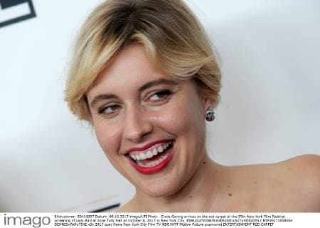 Greta Gerwig arrives on the red carpet at the 55th New York Film Festival screening of Lady Bird at Alice Tully Hall on October 8, 2017 in New York City.  NYP20171008304 DENNISxVANxTINE