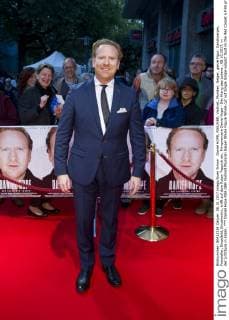 Daniel Hope RSA GBR Violinist Musician Geiger Whole Figure Whole cut out Single Single subject fault on the Red Carpet a Film premiere Daniel Hope the Sound the Life 08 10 2017 in the LICHTBURG in Eat