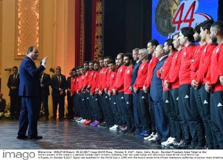 October 9, 2017 - Cairo, Cairo, Egypt - Egyptian President Abdel Fattah al-Sisi honors players of his country s national football team in Cairo, following their win over Congo and securing a place at the 2018 World Cup in Russia, on October 9,2017. Egypt last qualified for the World Cup in 1990 with the record seven-time African champions suffering numerous heart-breaking failures since Cairo Egypt - ZUMAap3_ 20171009_zaf_ap3_103 Copyright: xEgyptianxPresidentxOfficex