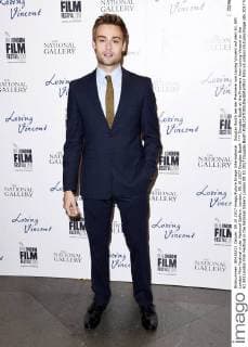Douglas Booth at the Premiere from Loving Vincent on the 61 BFI London Film Festival in the National Gallery London 09 10 2017 Douglas Booth  Foto:xS.xVasx xFuturexImage