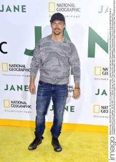 Derek Hough at the Premiere the National Geographic Documentary Jane in Hollywood Bowl Los Angeles 09 10 2017 Foto:xD.xStarbuckx xFuturexImage