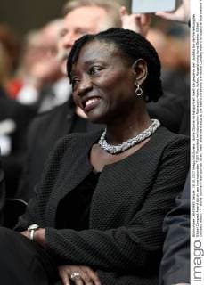 Auma Obama in Half-portrait listen Them tense the Eulogy at the award Ceremony the Global Compact Award through the International TÜV Rhineland in Historical City Hall in Cologne Culture Award Auma Obama Global Compact Award xPW002F2Px