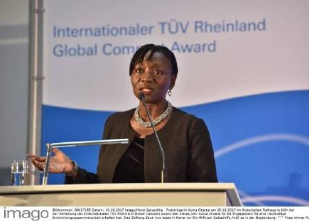 Prize winner Auma Obama at 10 10 2017 in Historical City Hall in Cologne at the award Ceremony the International TÜV Rhineland Global Compact Award the This Year Auma for her Commitment for a Sustainable Development cooperation get has theirs Foundation Sauti Kuu Bar in Kenya before Place Help to Self-help said it in the Justification
