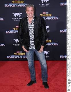 October 10, 2017 - Hollywood, CA, U.S. - 10 October 2017 - Hollywood, California - Ray Stevenson. World Premiere of Thor: Ragnarok held at The El Capitan Theater in Hollywood. Photo Credit: AdMedia Hollywood U.S. - ZUMAa123 20171010_zaa_a123_104 Copyright: xBirdiexThompsonx