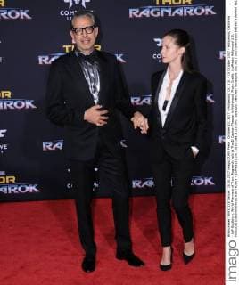 October 10, 2017 - Hollywood, CA, U.S. - 10 October 2017 - Hollywood, California - Jeff Goldblum. World Premiere of Thor: Ragnarok held at The El Capitan Theater in Hollywood. Photo Credit: AdMedia Hollywood U.S. - ZUMAa123 20171010_zaa_a123_091 Copyright: xBirdiexThompsonx
