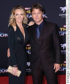 October 10, 2017 - Hollywood, CA, U.S. - 10 October 2017 - Hollywood, California - Luke Hemsworth. World Premiere of Thor: Ragnarok held at The El Capitan Theater in Hollywood. Photo Credit: AdMedia Hollywood U.S. - ZUMAa123 20171010_zaa_a123_123 Copyright: xBirdiexThompsonx