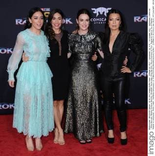 October 10, 2017 - Hollywood, CA, U.S. - 10 October 2017 - Hollywood, California - Chloe Bennett, Natalia Cordova-Buckley, Elizabeth Henstridge, Ming-Na Wen. World Premiere of Thor: Ragnarok held at The El Capitan Theater in Hollywood. Photo Credit: AdMedia Hollywood U.S. - ZUMAa123 20171010_zaa_a123_147 Copyright: xBirdiexThompsonx