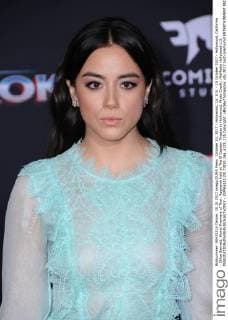 October 10, 2017 - Hollywood, CA, U.S. - 10 October 2017 - Hollywood, California - Chloe Bennett. World Premiere of Thor: Ragnarok held at The El Capitan Theater in Hollywood. Photo Credit: AdMedia Hollywood U.S. - ZUMAa123 20171010_zaa_a123_135 Copyright: xBirdiexThompsonx