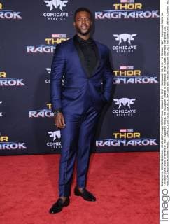 October 10, 2017 - Hollywood, CA, U.S. - 10 October 2017 - Hollywood, California - Winston Duke. World Premiere of Thor: Ragnarok held at The El Capitan Theater in Hollywood. Photo Credit: AdMedia Hollywood U.S. - ZUMAa123 20171010_zaa_a123_184 Copyright: xBirdiexThompsonx