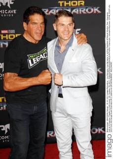 Lou Ferrigno, Lou Ferrigno Jr. at the Premiere of Marvel Studios Thor: Ragnarok held at El Capitan Theatre in Hollywood, CA, October 10, 2017.  Copyright: xJosephxMartinezx 33448_022JM