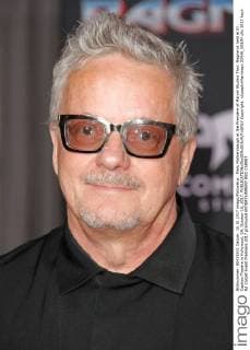 Mark Mothersbaugh at the Premiere of Marvel Studios Thor: Ragnarok held at El Capitan Theatre in Hollywood, CA, October 10, 2017.  Copyright: xJosephxMartinezx 33448_058JM
