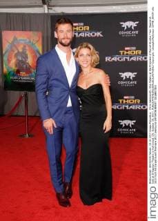 Chris Hemsworth, Elsa Pataky at the Premiere of Marvel Studios Thor: Ragnarok held at El Capitan Theatre in Hollywood, CA, October 10, 2017.  Copyright: xJosephxMartinezx 33448_064JM