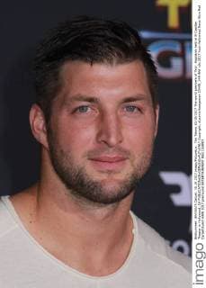 Tim Tebow 10 10 2017 The world premiere of Thor: Ragnarok held at El Capitan Theater in Hollywood, CA  Copyright: xIzumixHasegawax 33448_144HNW