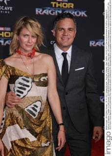 Sunrise Coigney, Mark Ruffalo 10 10 2017 The world premiere of ?gThor: Ragnarok?h held at El Capitan Theater in Hollywood, CA  Copyright: xCronos IzumixHasegawax cronoshnw10102017111447