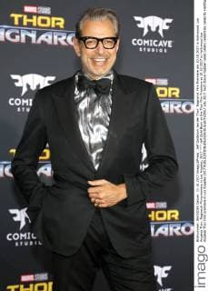 Jeff Gold Blum at the Thor Film Premiere at 10 10 2017 in Hollywood Los Angeles Thor Film premiere in Los Angeles 2017