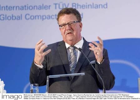 Hans Joachim Thumb at the award Ceremony the International TÜV Rhineland Global Compact Award in Historical City Hall Cologne 10 10 2017 Foto:xC.xHardtx xFuturexImage
