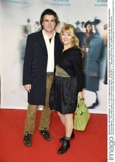 Roswitha Schreiner with Husband Andreas Gotzler at the Premiere the Cinema the invisible We want Life in Cinema International Berlin 10 10 2017 Foto:xF.xKernx xFuturexImage