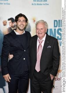 Aaron Altaras and Eugen Herman Peace at the Premiere the Cinema the invisible We want Life in Cinema International Berlin 10 10 2017 Foto:xF.xKernx xFuturexImage