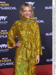 Cast member Cate Blanchett attends the premiere of the sci-fi motion picture Thor: Ragnarok at the El Capitan Theatre in the Hollywood section of Los Angeles on October 10, 2017. Storyline: Thor is imprisoned on the other side of the universe and finds himself in a race against time to get back to Asgard to stop Ragnarok, the destruction of his homeworld and the end of Asgardian civilization, at the hands of an all-powerful new threat, the ruthless Hela.  LAP2017101028 JIMxRUYMEN