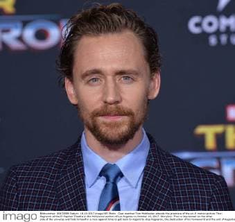 Cast member Tom Hiddleston attends the premiere of the sci-fi motion picture Thor: Ragnarok at the El Capitan Theatre in the Hollywood section of Los Angeles on October 10, 2017. Storyline: Thor is imprisoned on the other side of the universe and finds himself in a race against time to get back to Asgard to stop Ragnarok, the destruction of his homeworld and the end of Asgardian civilization, at the hands of an all-powerful new threat, the ruthless Hela.  LAP2017101035 JIMxRUYMEN