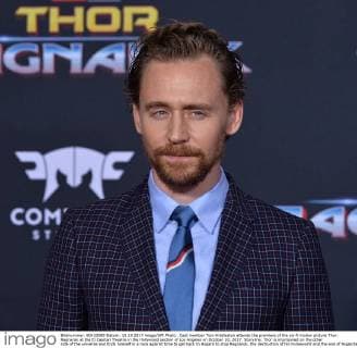 Cast member Tom Hiddleston attends the premiere of the sci-fi motion picture Thor: Ragnarok at the El Capitan Theatre in the Hollywood section of Los Angeles on October 10, 2017. Storyline: Thor is imprisoned on the other side of the universe and finds himself in a race against time to get back to Asgard to stop Ragnarok, the destruction of his homeworld and the end of Asgardian civilization, at the hands of an all-powerful new threat, the ruthless Hela.  LAP2017101036 JIMxRUYMEN