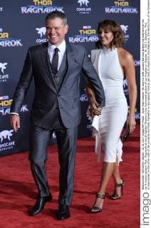 Actor Matt Damon (RL and his wife Luciana Barroso attend the premiere of the sci-fi motion picture Thor: Ragnarok at the El Capitan Theatre in the Hollywood section of Los Angeles on October 10, 2017. Storyline: Thor is imprisoned on the other side of the universe and finds himself in a race against time to get back to Asgard to stop Ragnarok, the destruction of his homeworld and the end of Asgardian civilization, at the hands of an all-powerful new threat, the ruthless Hela.  LAP2017101041 JIMxRUYMEN