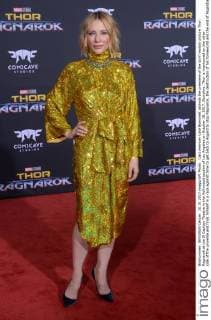 Cast member Cate Blanchett attends the premiere of the sci-fi motion picture Thor: Ragnarok at the El Capitan Theatre in the Hollywood section of Los Angeles on October 10, 2017. Storyline: Thor is imprisoned on the other side of the universe and finds himself in a race against time to get back to Asgard to stop Ragnarok, the destruction of his homeworld and the end of Asgardian civilization, at the hands of an all-powerful new threat, the ruthless Hela.  LAP2017101026 JIMxRUYMEN