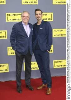 Friedrich from Thun with Son Max from Thun at the Premiere if Women Undressing on the 25 Film Festival Hamburg 2017 in Cinemaxx Dammtor Hamburg 10 10 2017 Foto:xC.xTamckex xFuturexImage