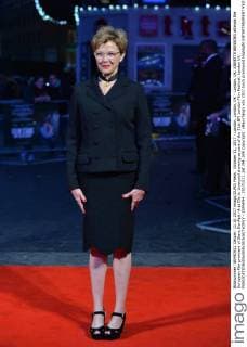 October 11, 2017 - London, London, UK - London, UK. ANNETTE BENNING attends the European film premiere of Stars DonÃ¢â‚¬â ¢t Die In Liverpool showing as part of the 51st BFI London Film Festival. London UK  - ZUMAl94_ 20171011_zaf_l94_009 Copyright: xRayxTangx