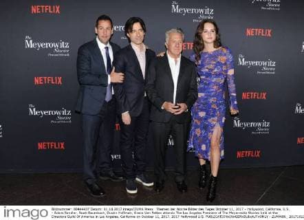 Themen der Woche Bilder des Tages October 11, 2017 - Hollywood, California, U.S. - Adam Sandler, Noah Baumbach, Dustin Hoffman, Grace Van Patten attends The Los Angeles Premiere of The Meyerowitz Stories held at the Directors Guild Of America in Los Angeles, California on October 11, 2017. 2017 Hollywood U.S. - ZUMAl86_ 20171011_zaf_l86_026 Copyright: xDavexLongendykex