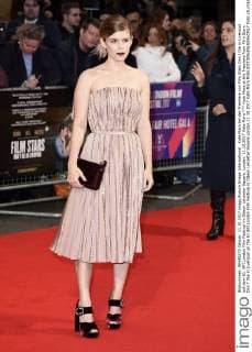 Kate Mara at the Premiere from Film Stars Don T the in Liverpool on the 61 BFI London Film Festival in Odeon Leicester Square London 11 10 2017 Kate Mara  Foto:xS.xVasx xFuturexImage