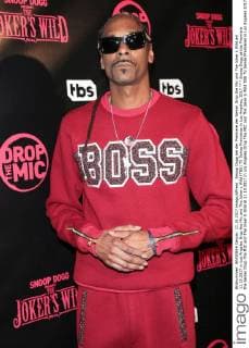 Snoop Dogg at the Premiere the Series Drop The MIC and The Joker S Wild at 11 10 2017 in Los Angeles Drop The MIC and The Joker S Wild TBS TV Series Premieres in Los Angeles 2017