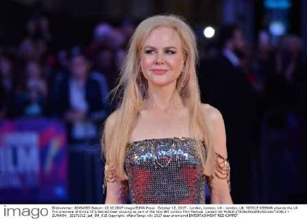 October 12, 2017 - London, London, UK - London, UK. NICOLE KIDMAN attends the UK film premiere of Killing Of A Sacred Deer showing as part of the 51st BFI London Film Festival. London UK  - ZUMAl94_ 20171012_zaf_l94_018 Copyright: xRayxTangx