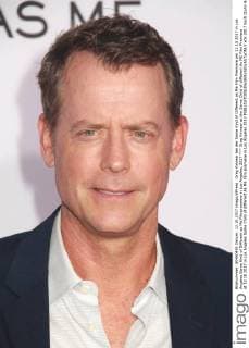 Greg Kinnear at the Same Child of different As ME Film Premiere at 12 10 2017 in Los Angeles Same Child of different As ME Film premiere in Los Angeles 2017