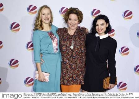 Susanne Bormann Muriel Baumeister and Mimi Fiedler at the Premiere the SAT 1 Films not with us the in Delphi LUX Cinema Berlin 12 10 2017 Foto:xF.xKernx xFuturexImage