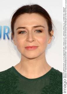 October 12, 2017 - Westwood, California, U.S. - 12 October 2017 - Westwood, California - Caterina Scorsone. Same Kind Of Different As Me Los Angeles Premiere held at Westwood Village Theatre. Photo Credit: AdMedia Westwood U.S. - ZUMAa123 20171012_zaa_a123_035 Copyright: xBillyxBennightx